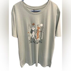 NWT Ascend Woman’s XL Light Green Forest Friends Organic Cotton T-Shirt